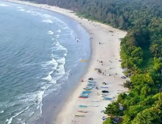 Muzhappilangad Drive-in Beach, Kannur